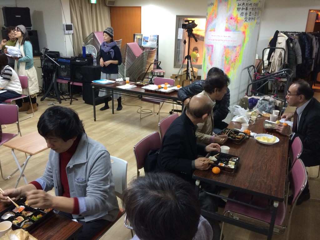 齋藤晃兄から、ハレルヤ・カフェでの宣教の証しがあり、皆とても励まされました！